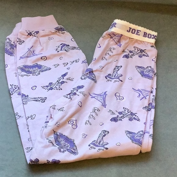 BNWT Joe Boxer PJ’s in a Pillow size 6x - Picture 4 of 8